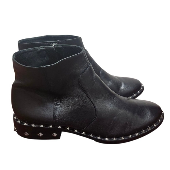 Schutz Black Leather Studded Ankle Boots Women’s 9.5B Rocker Moto Booties Brazil - Picture 4 of 13